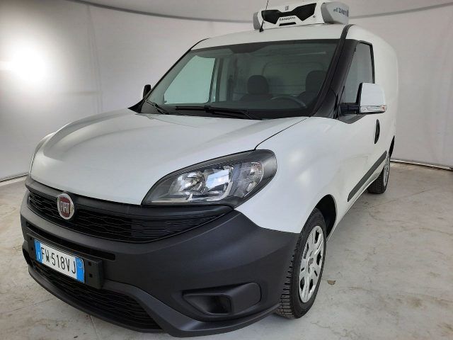 FIAT Doblo Dobl�� Frigo 1.6 MJT 105CV Cargo 4p Mjt