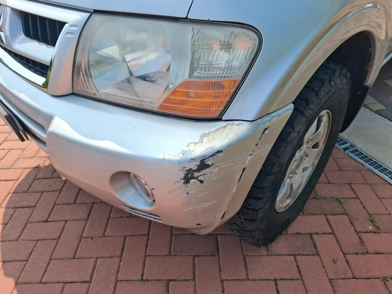 Mitsubishi Pajero 2.5 TDI 3p. GLX