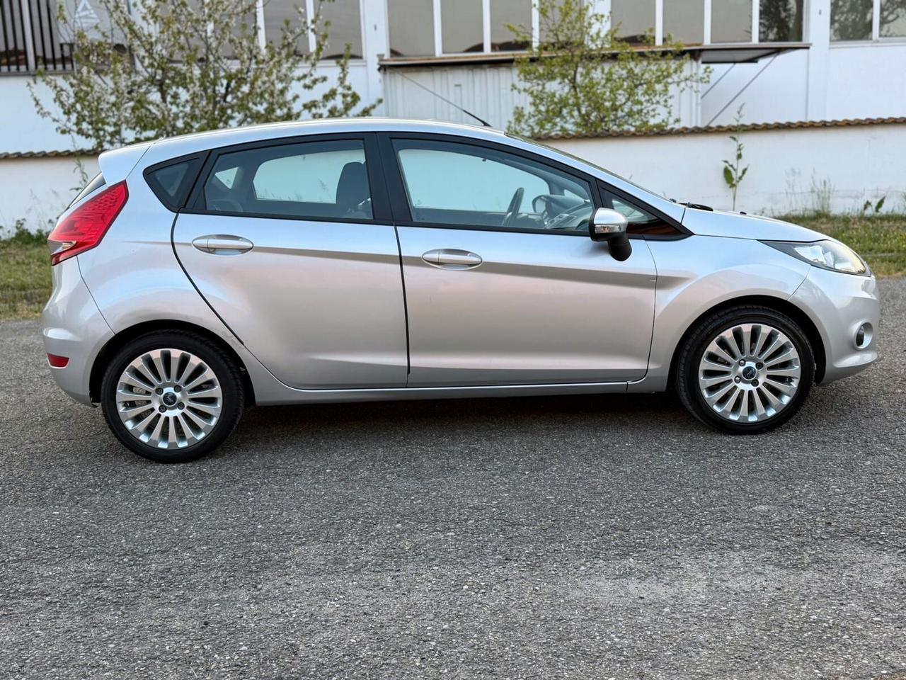 Ford Fiesta 1.2 82 CV 5 porte Titanium