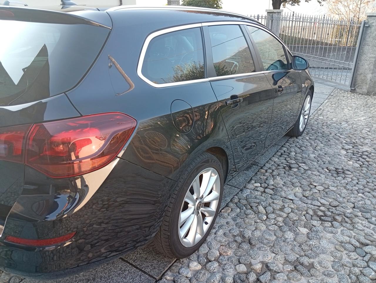 Opel Astra 2.0 CDTI 160CV Sports Tourer Cosmo S