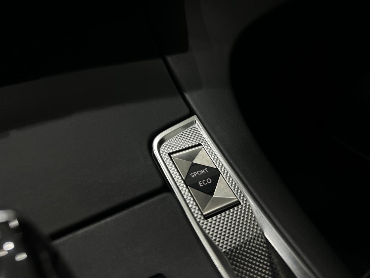 Ds 7 Crossback BlueHDi 130 aut. Grand Chic Rivoli