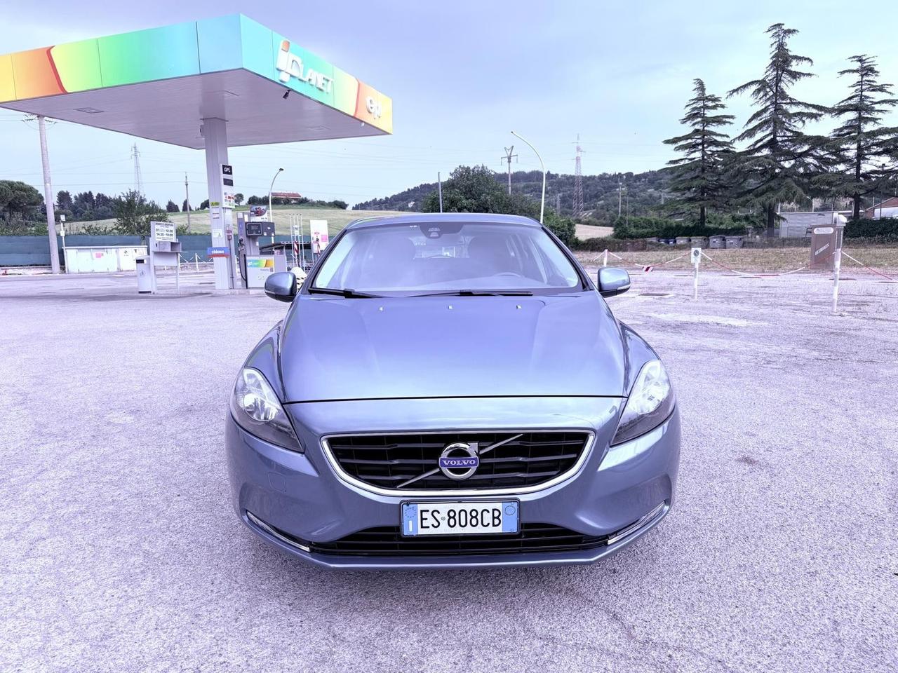 Volvo V40 D2 1.6 Powershift Summum