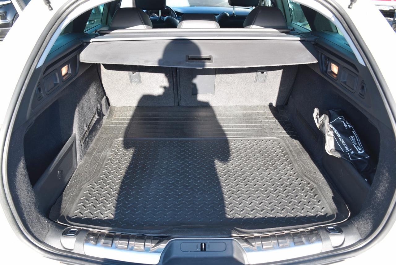 Peugeot 508 SW 2.0BlueHDi 180CV AUTOM. EAT6 Allure-TETTO-NAVI-FULL LED-CRUISE-SENSORI-CAM