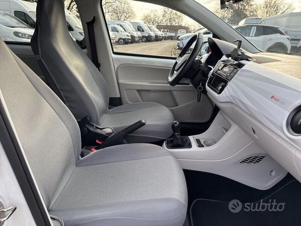 Volkswagen up! 1.0 5p. EVO beats BlueMotion ...