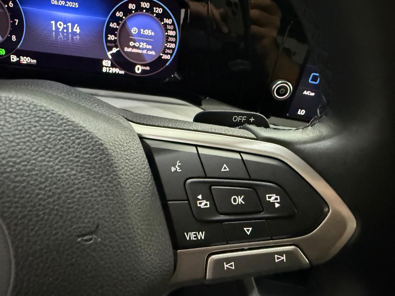 Volkswagen Golf 1.0 eTSI 115cv EVO DSG Life