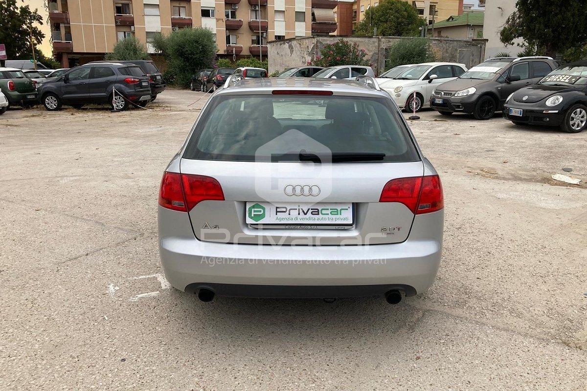 AUDI A4 2.0 16V TFSI Avant quattro Top