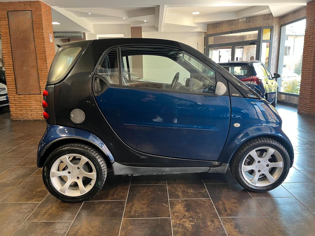Smart ForTwo 700 coupé passion (45 kW)