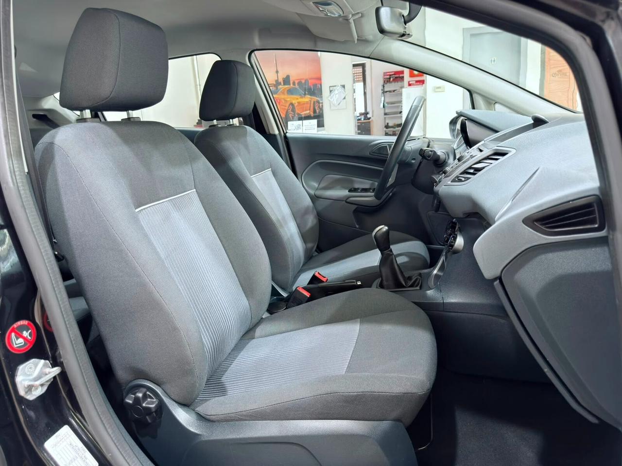 FORD FIESTA 1.2 BENZINA 60CV NEOPATENTATI 80.000km
