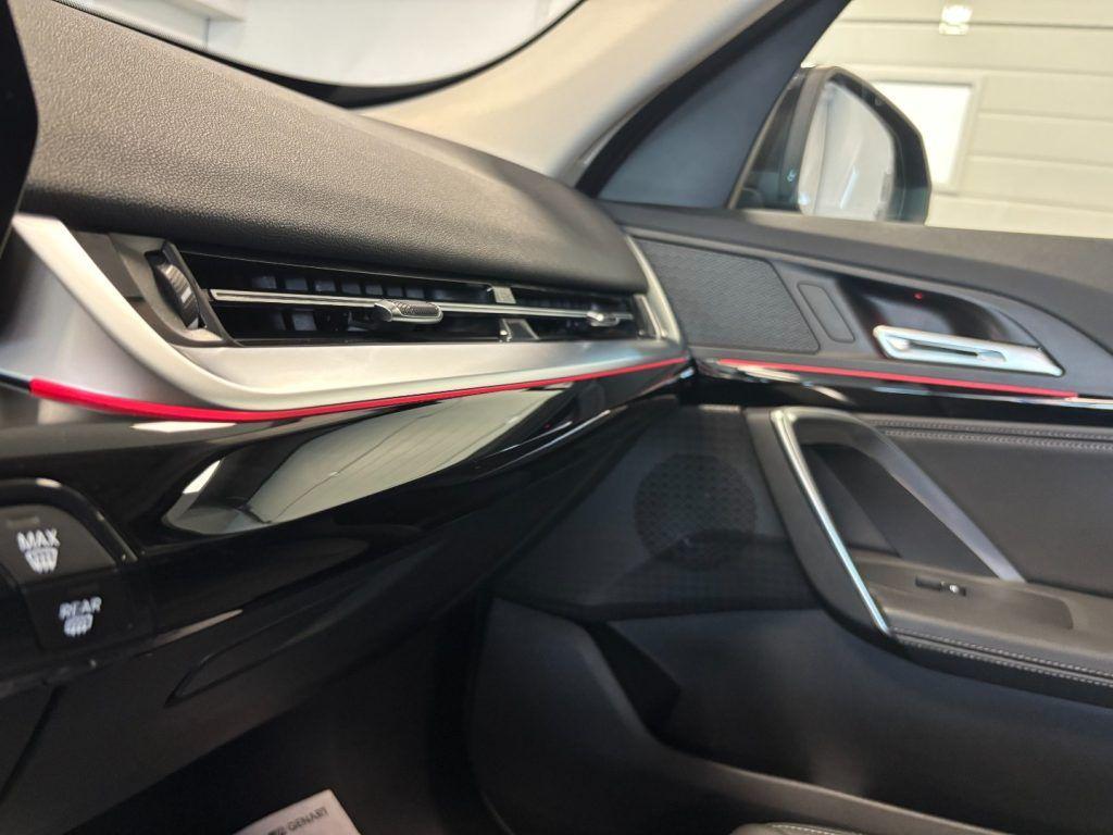 BMW X1 sDrive 18d xLine Full Optional