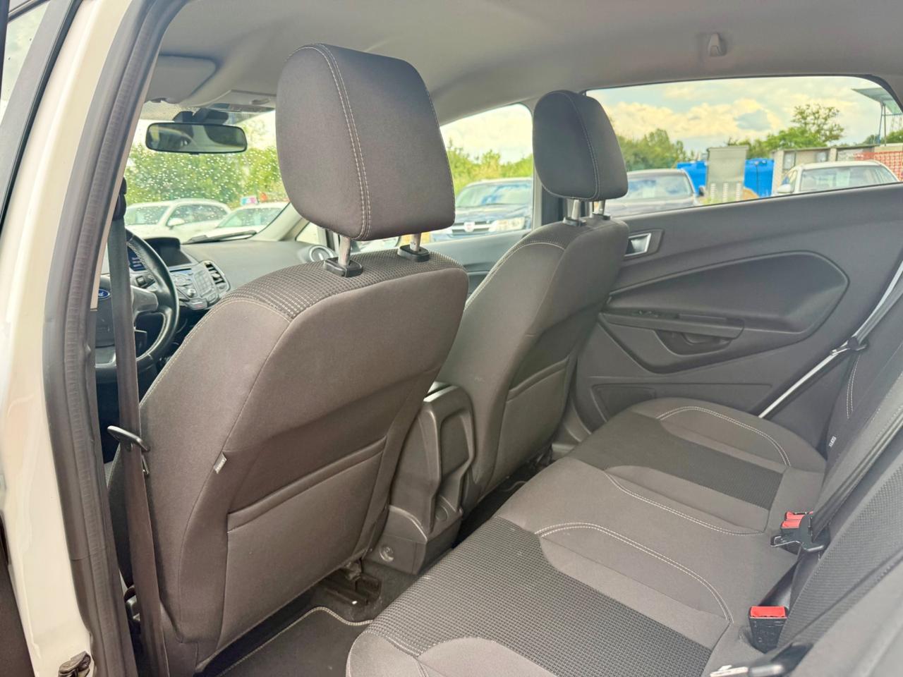 Ford Fiesta 1.5 TDCi 75CV 5 porte ST-Line