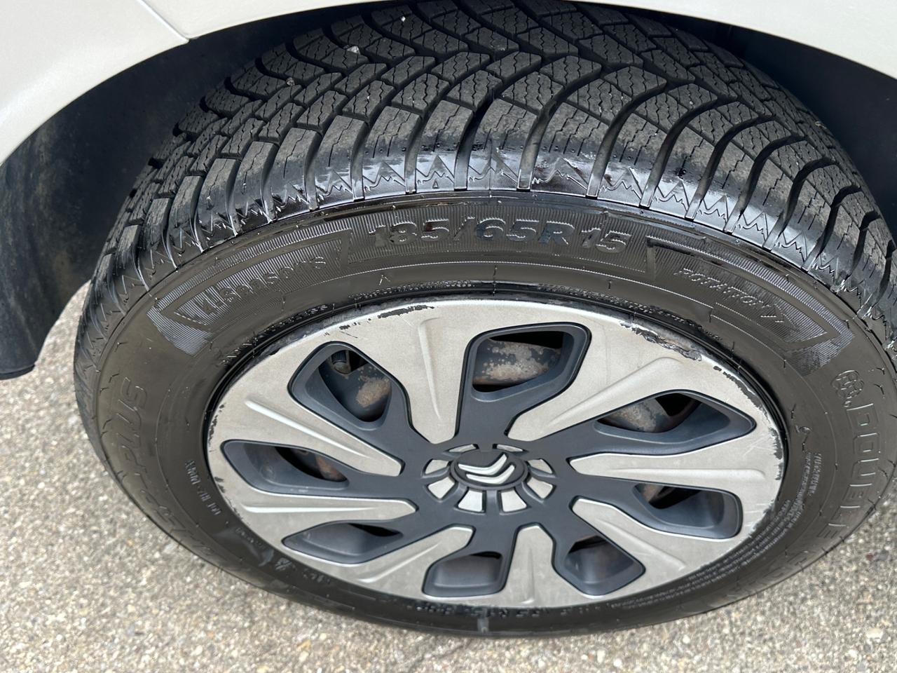 Citroen C3 1.0 pure tech 68 cv live