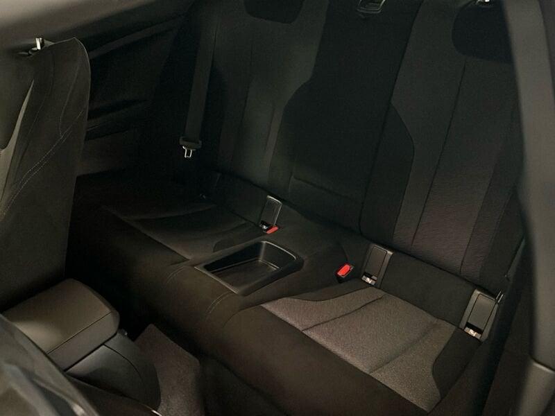 BMW Serie 2 G42 Coupe 220i Coupe MSport auto
