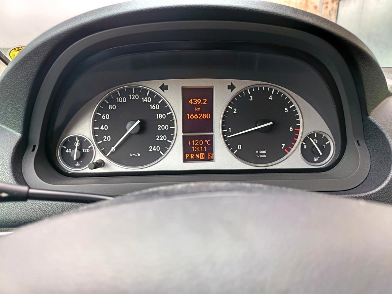 Mercedes-benz B 180 NGT BlueEFFICIENCY Premium