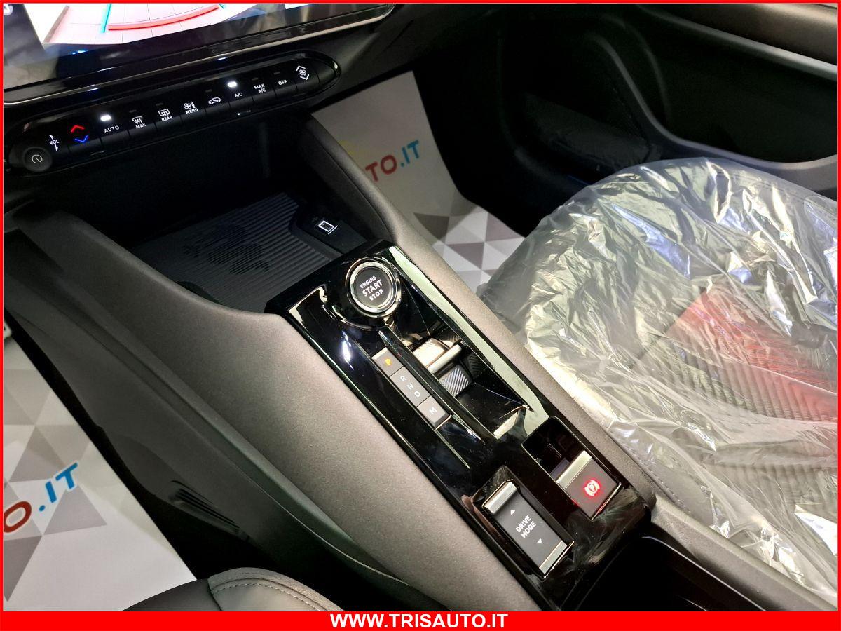 ALFA ROMEO Junior 1.2T Hybrid eDCT6 Speciale NEOPATENTATI IVATA
