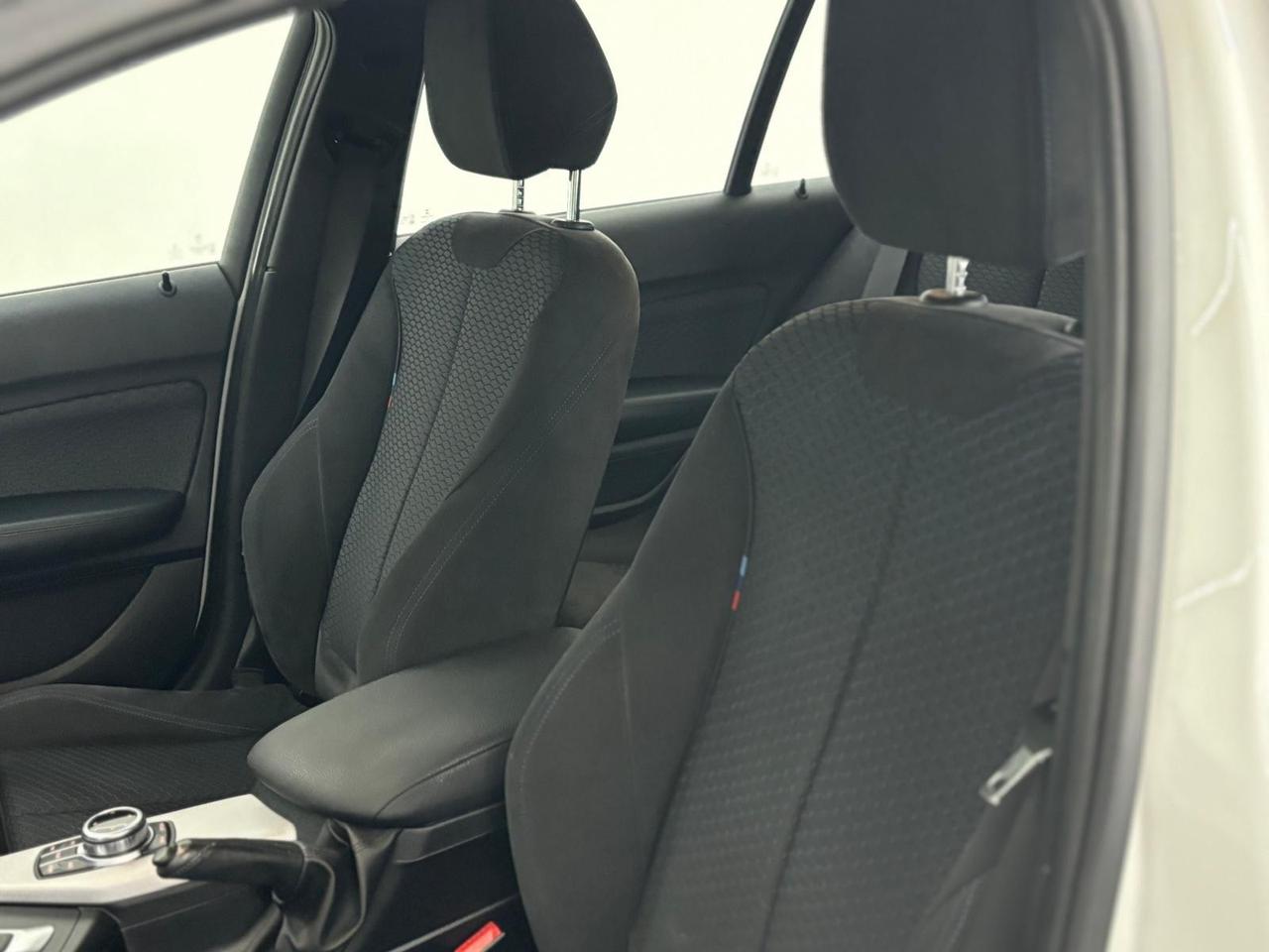 Bmw 118 118d 5p. Msport