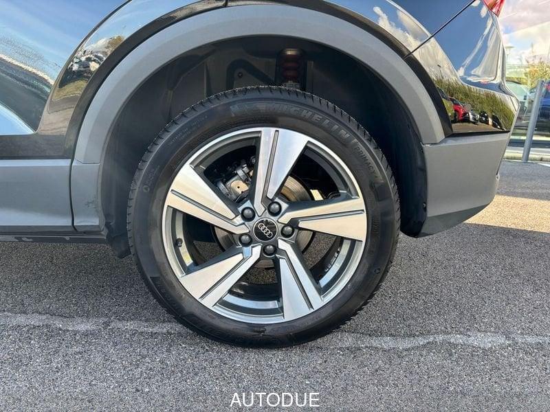 Audi Q2 I 2021 35 1.5 tfsi Admired