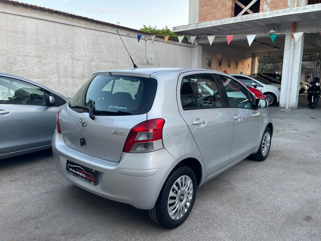 Toyota Yaris 1.0 5 porte Lounge FULL dal nord Italia bella