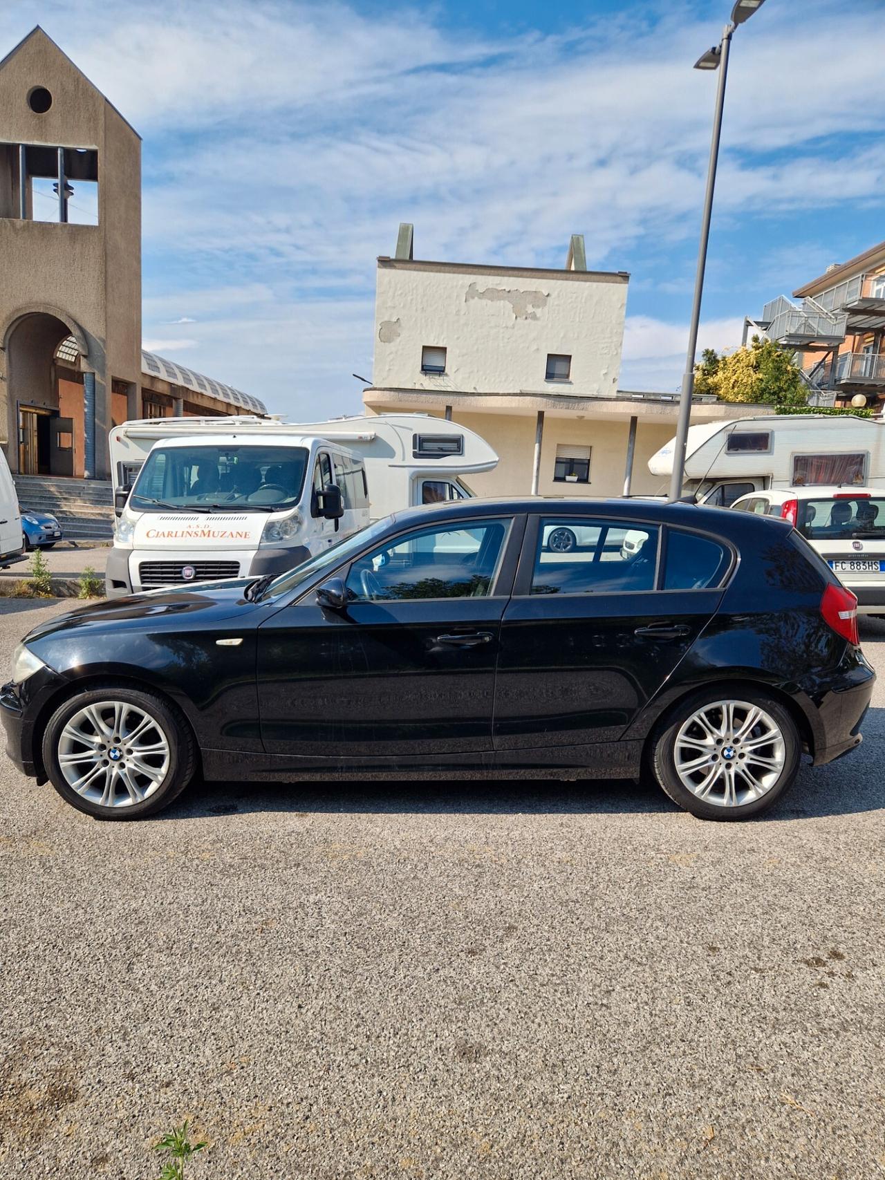Bmw 118i 5 porte Futura 143CV - 2008
