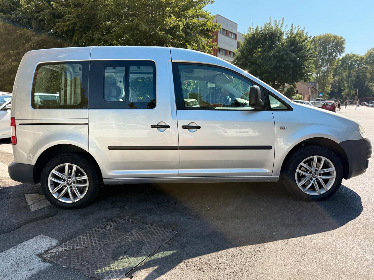Volkswagen Caddy 2.0 Benzina Metano 5 posti