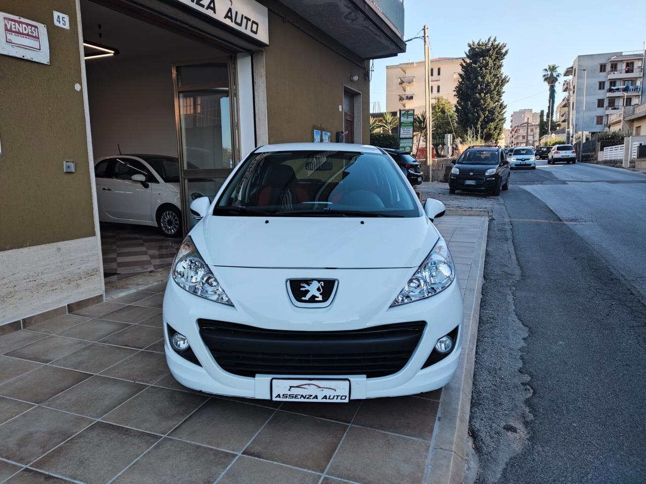 Peugeot 207 1.4 HDi XS Ok neop