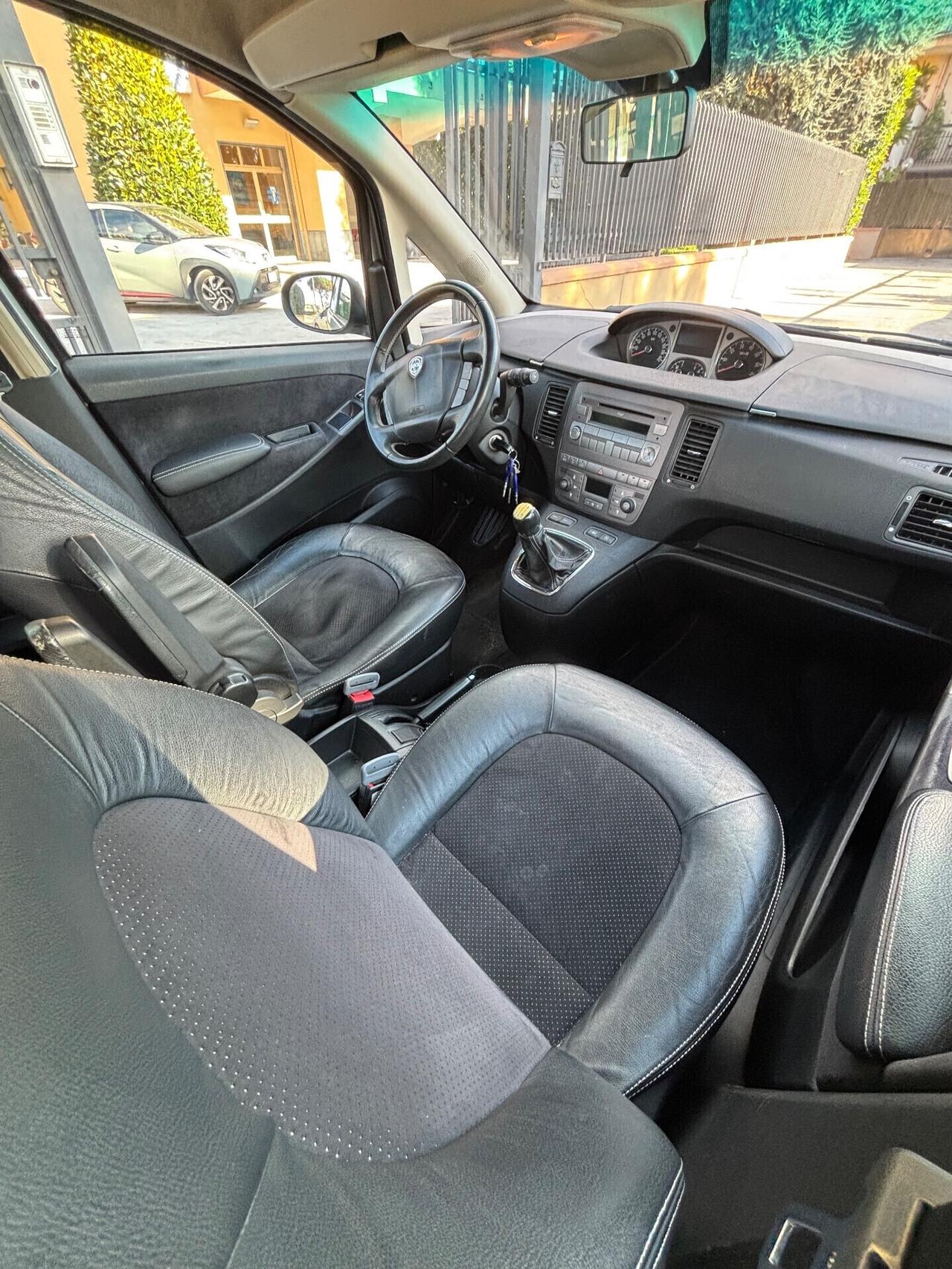 Lancia MUSA 1.3 Mjt 95 CV Platinum