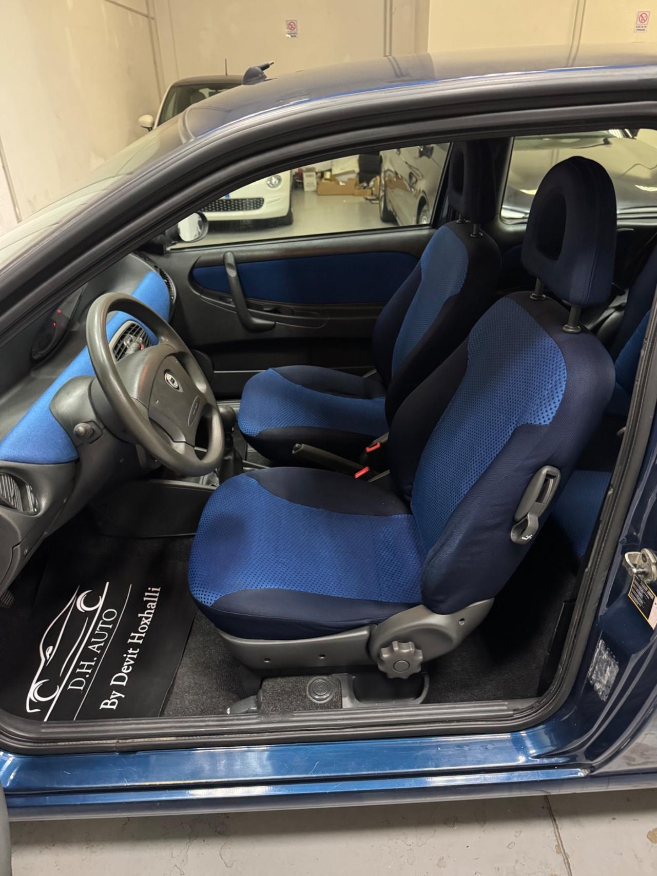Lancia Y 1.2i 16V cat Elefantino Blu