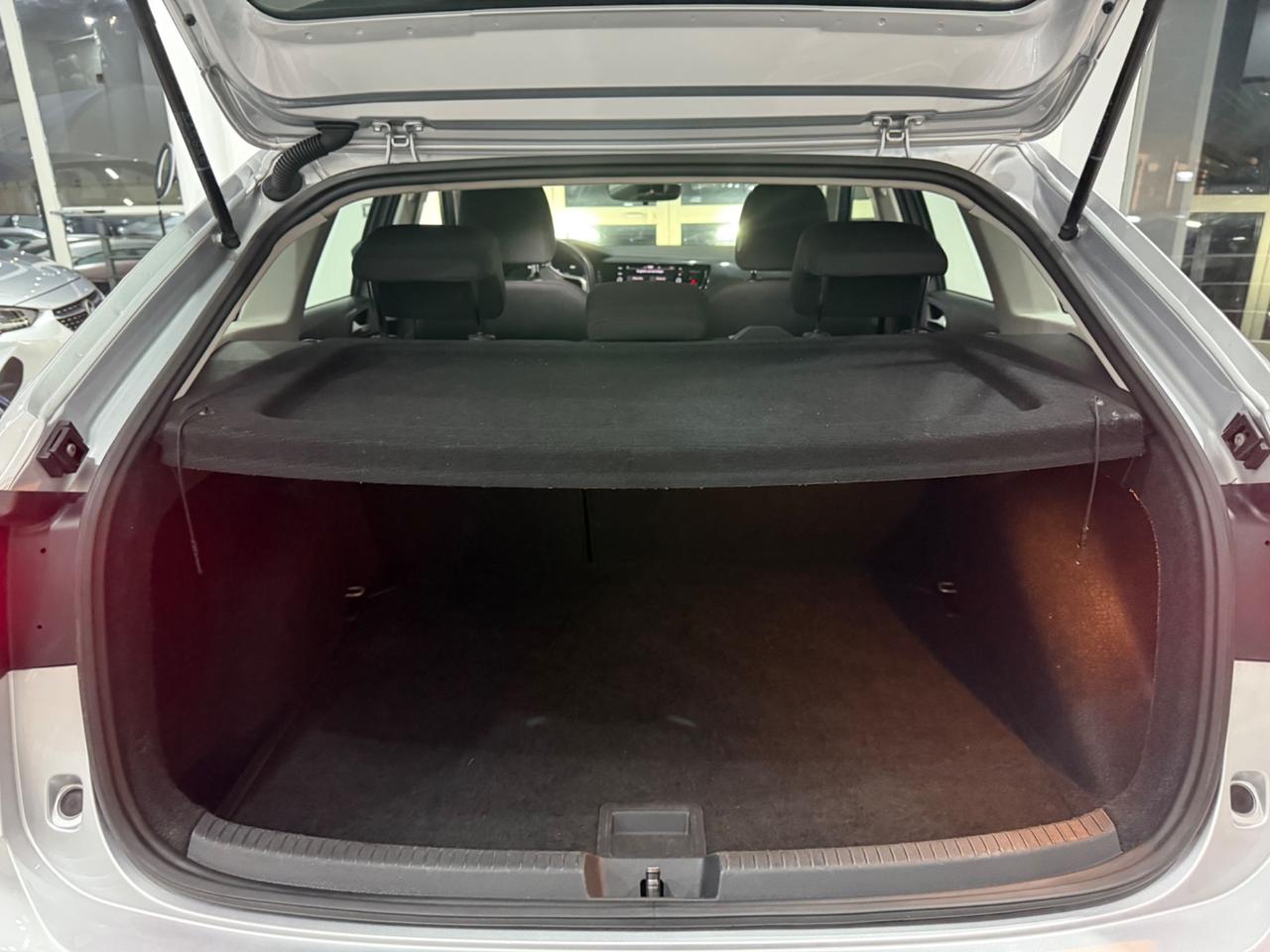 Volkswagen Taigo 1.0 TSI 95CV LIFE+FULL LED/CARPLAY2024