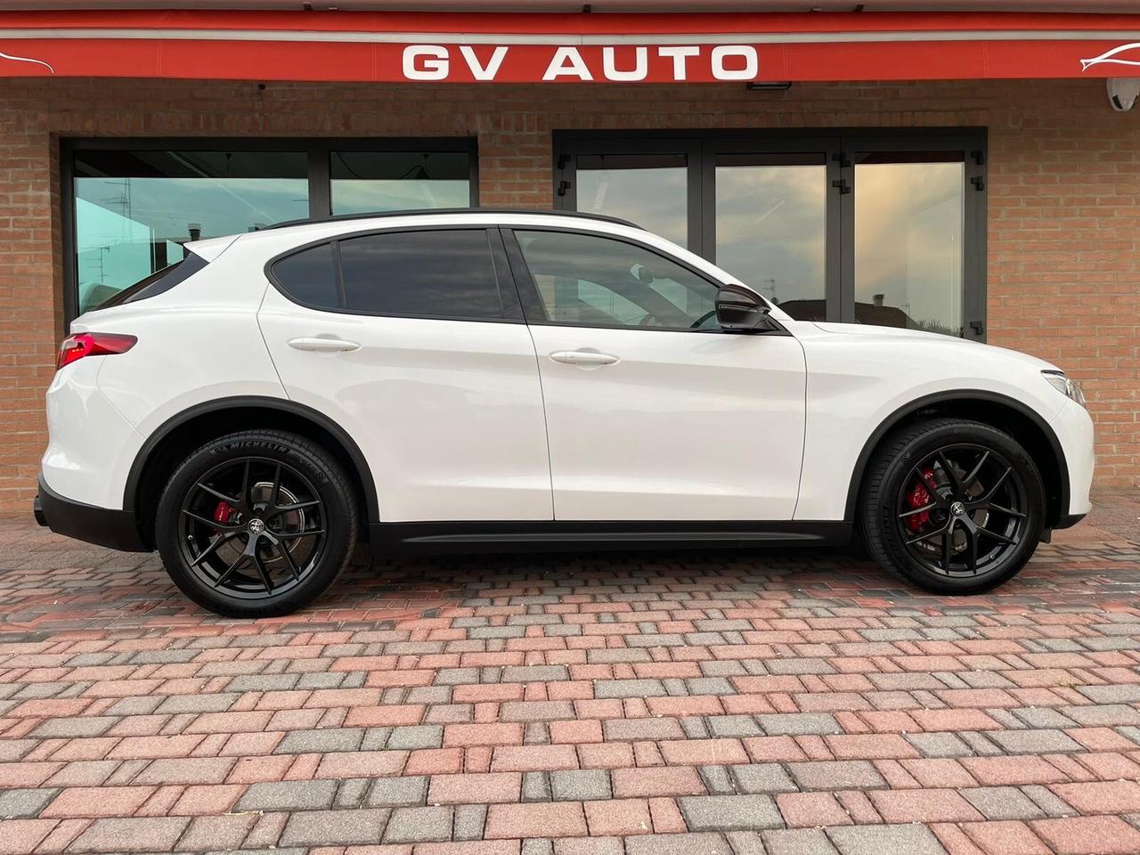 Alfa Romeo Stelvio 2.2 Turbodiesel 210 CV AT8 Q4 B-Tech