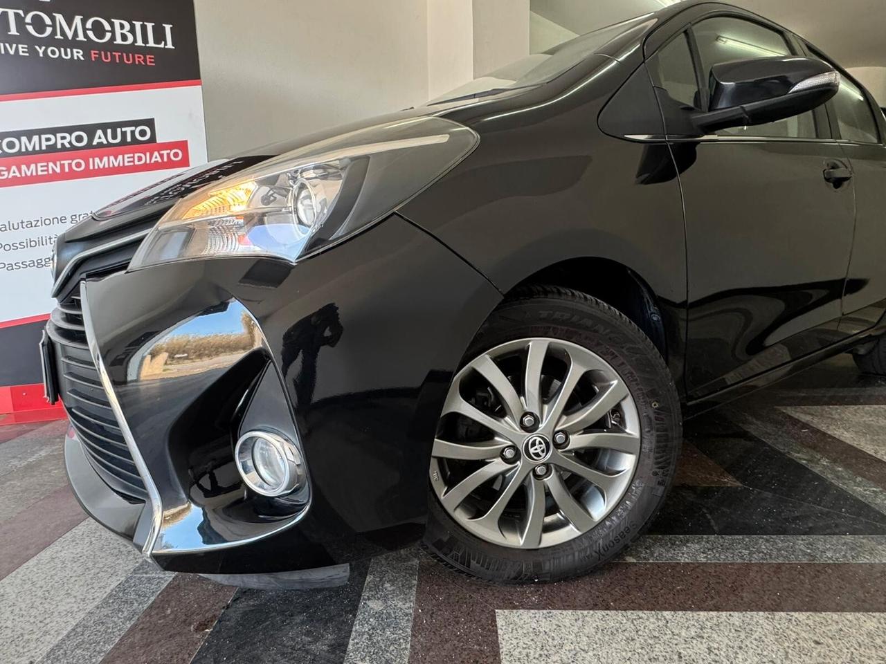 Toyota Yaris 1.0 5 porte Lounge