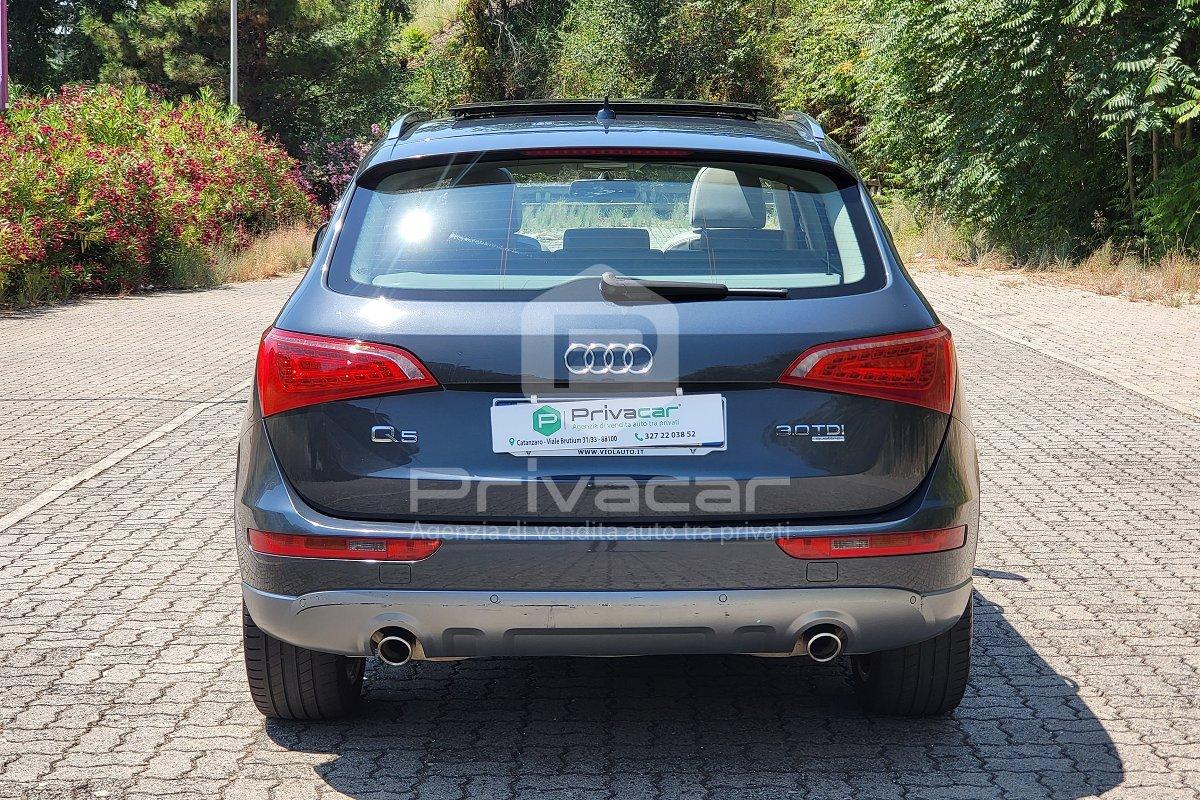 AUDI Q5 3.0 V6 TDI quattro S tronic