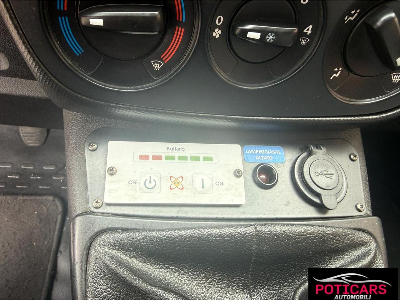 Fiat Fiorino 1.3 MJT 95CV Cargo