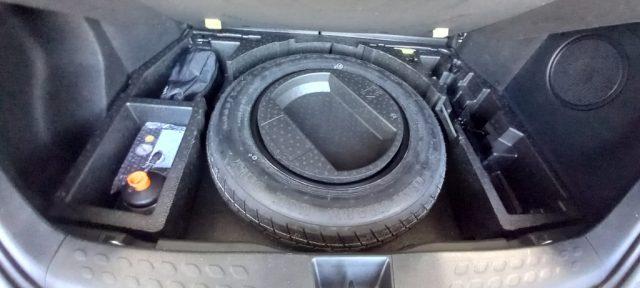 TOYOTA C-HR 1.8 Hybrid E-CVT Lounge