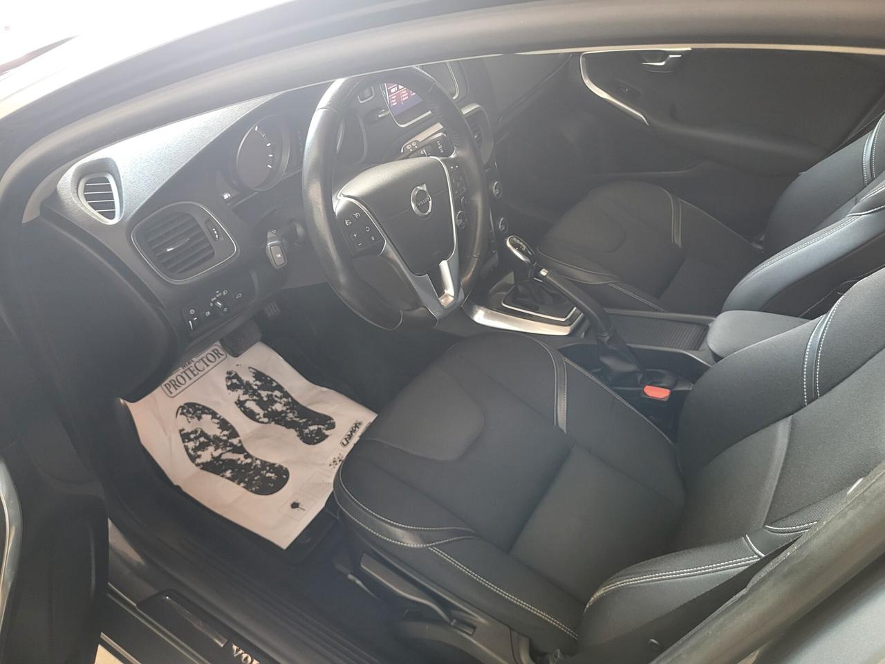 Volvo V40 D2 Geartronic