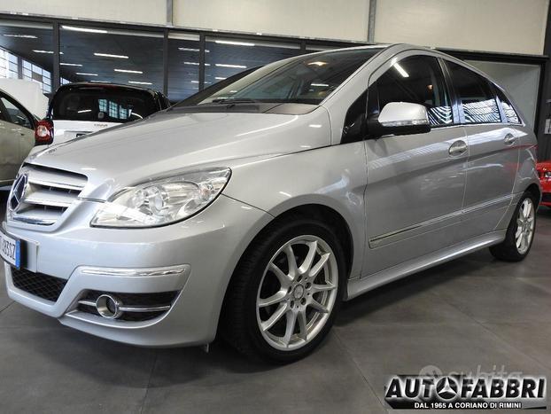 MERCEDES - Classe B - 170 BlueEFFICIENCY Sport BI-