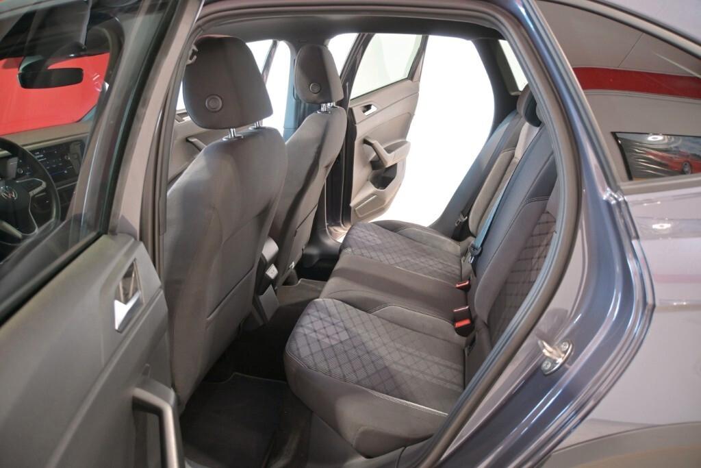VOLKSWAGEN TAIGO 1.0 TSI 115CV 6M. R-LINE ( FARI LED - ADAPTIVE CRUISE - CLIMATRONIC - TETTO PANORAMICO APR. - APP CONNECT - PARK PILOT - CERCHI 17 )