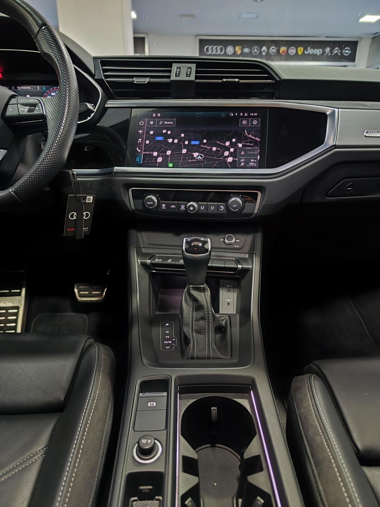 Audi Q3 SPB 35 TDI 150cv S tronic S line Tetto Black Matrix