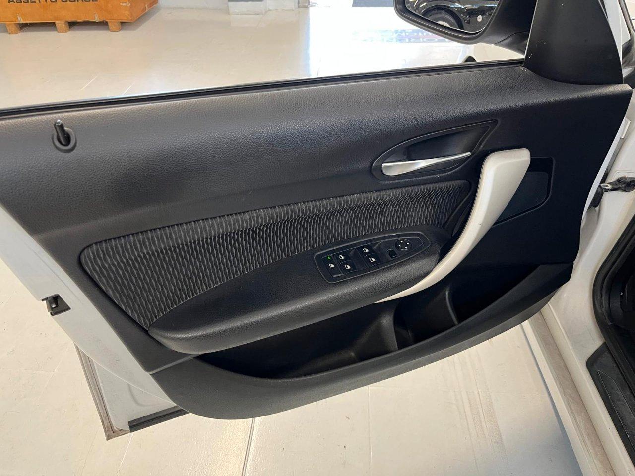BMW 114 d Advantage 5p