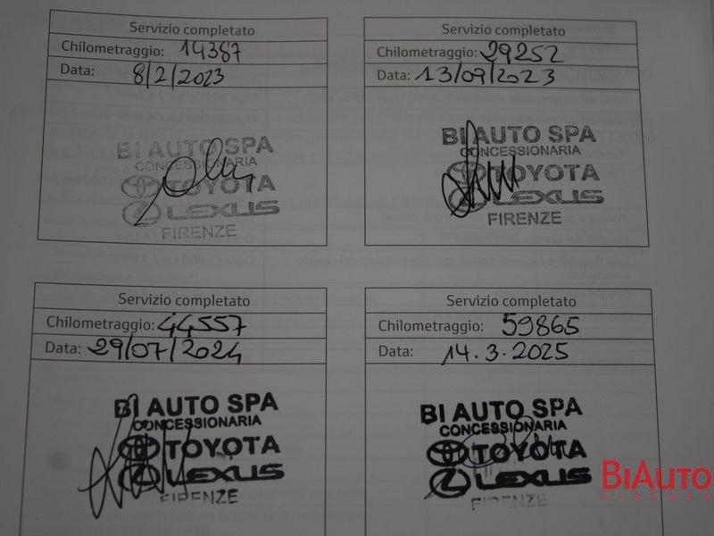 Toyota Yaris Cross Yaris Cross 1.5h Adventure fwd 116cv e-cvt