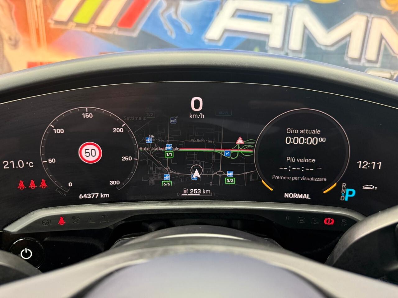 Porsche Taycan Turbo (011)