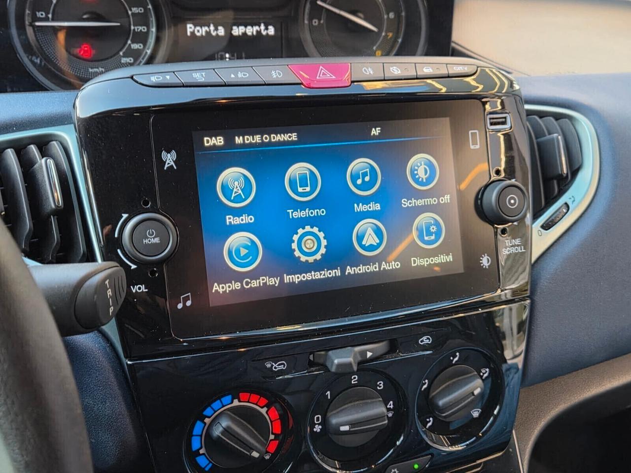 Lancia Ypsilon 1.0 Hybrid 5 porte S&S Platino