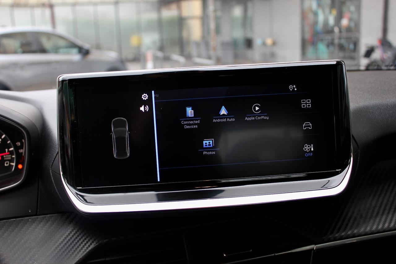 Peugeot 208 1.2 75CV SENSORI - APPLECARPLAY - CRUISE CONTROL