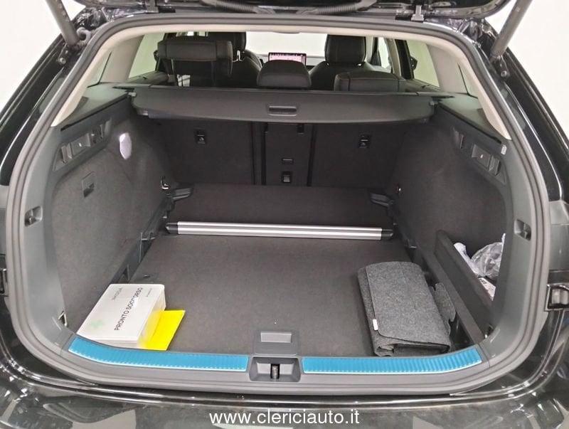 Skoda Superb 2.0 TDI DSG Wagon Style
