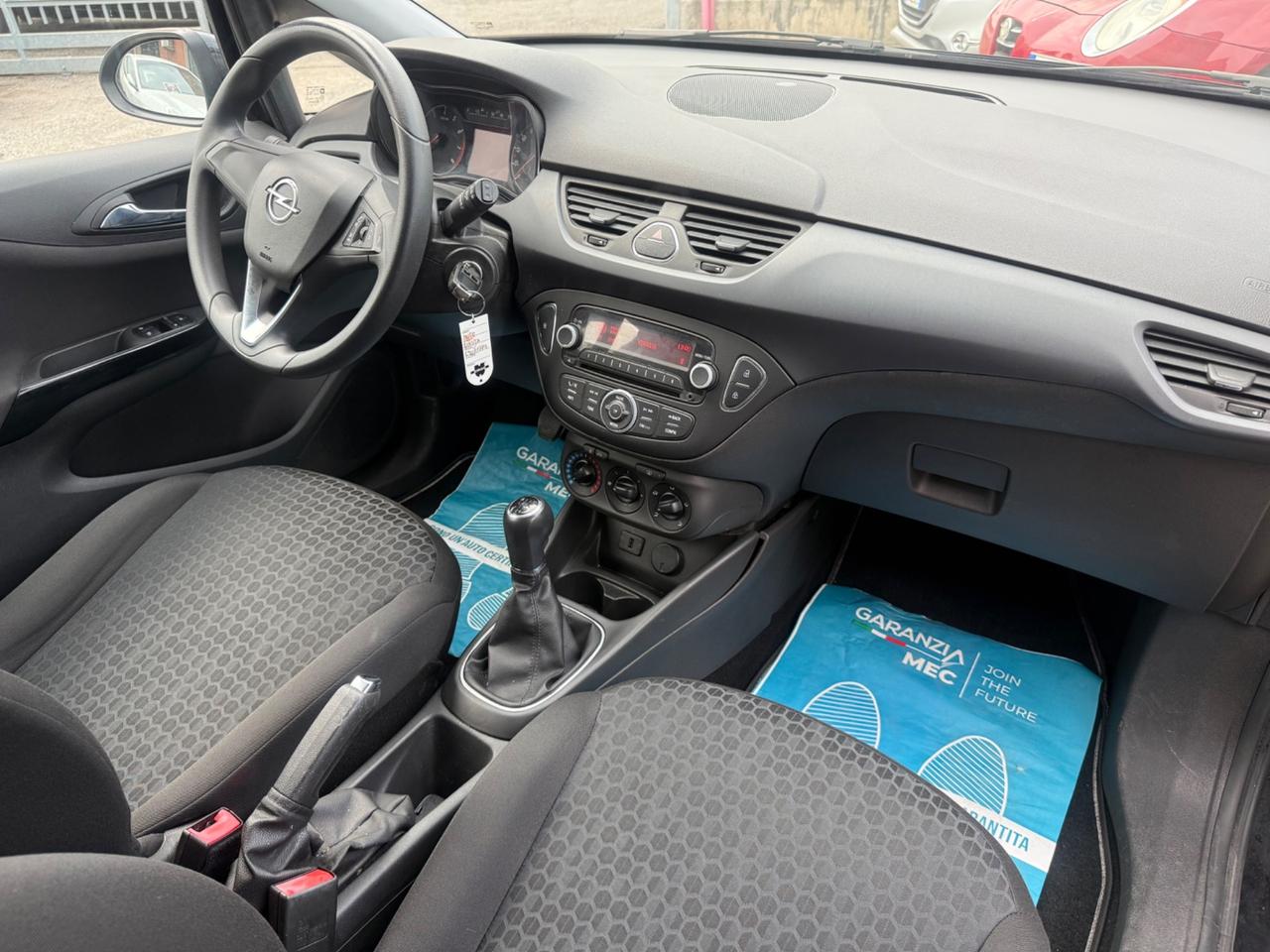Opel Corsa 1.2 Coupé b-Color