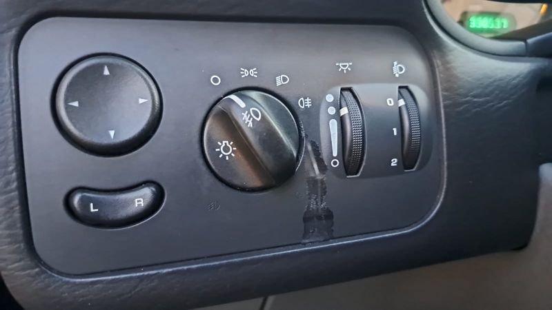 Chrysler Voy./G.Voyager Grand Voyager 2.8 CRD Limited Autom.