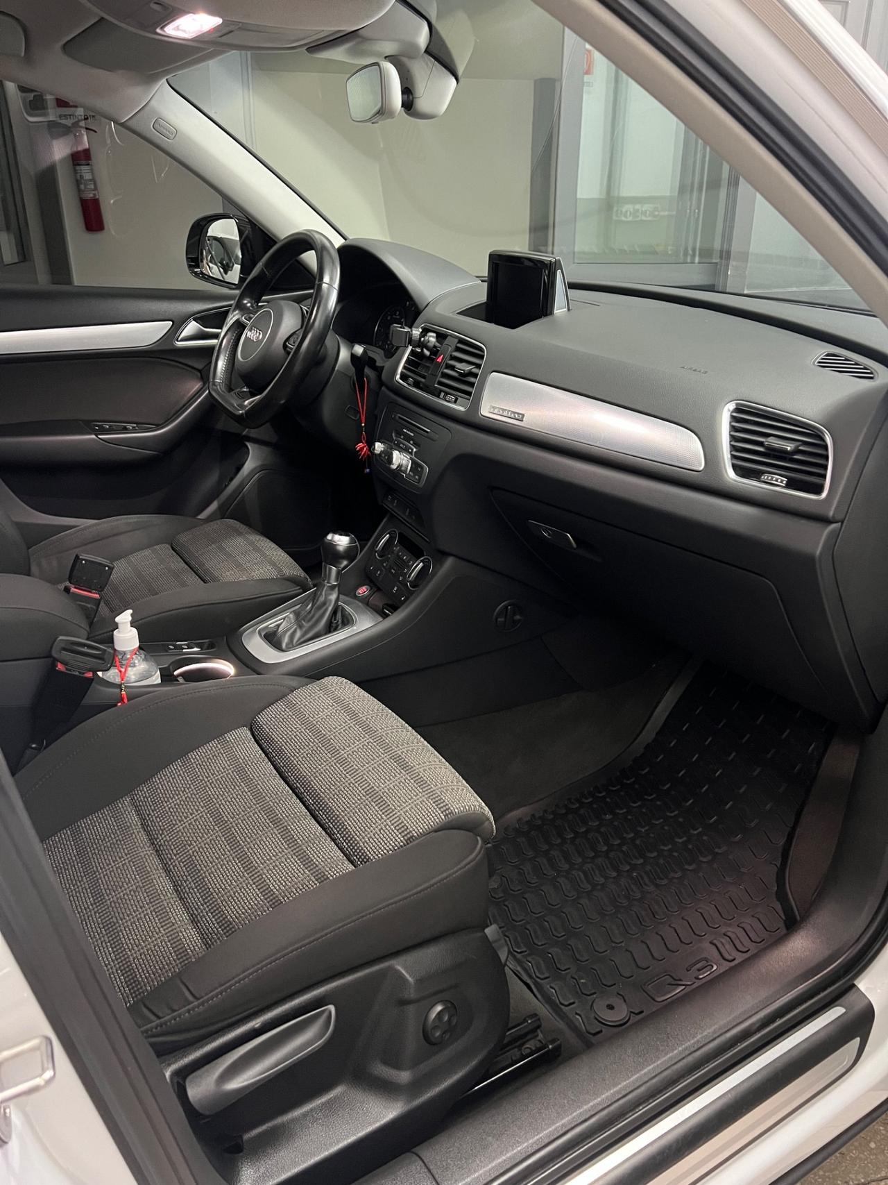 Audi Q3 2.0 TDI 184 CV quattro S tronic Sport