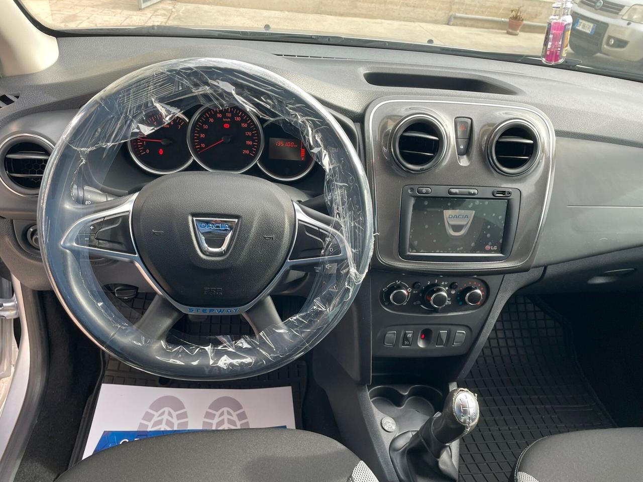 Dacia Sandero Streetway 1.0 TCe ECO-G Essential