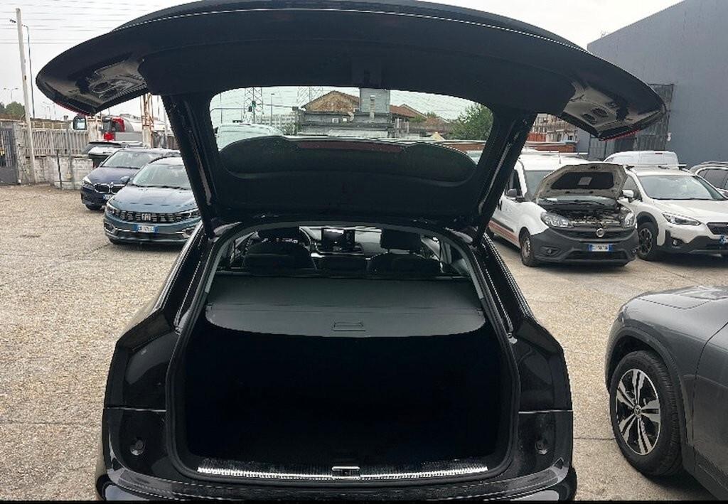 AUDI Q5 SPORTBACK 40 TDI 204CV S-TRONIC QUATTRO BUSINESS ADVANCED ( FARI LED - VIRTUAL COCKPIT - CRUISE - CLIMA TRIZONA - NAVI - MIRROR - PDC - TELECAMERA POST. - CERCHI 18 )