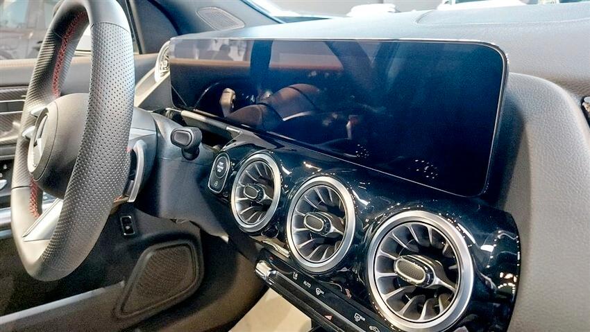 Mercedes-benz GLA 200d Automatic AMG Line Premium Plus