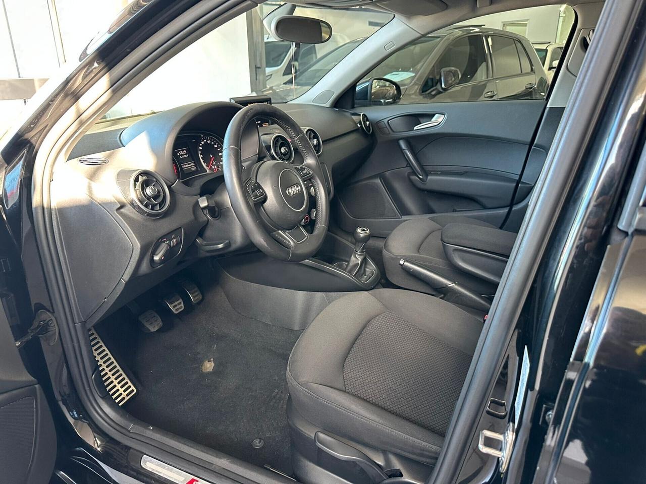 Audi A1 Sportback 1.6 TDI 90cv Sline FULL LED