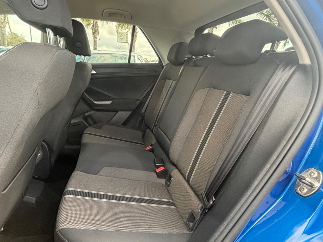 Volkswagen T-Roc 1.6 TDI - 2020 neopatentati-